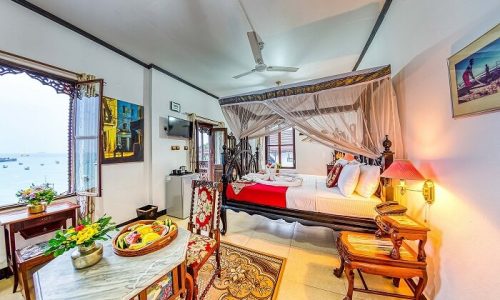 Tembo House Hotel TWA1